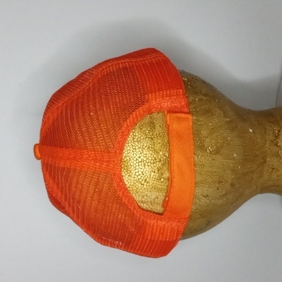 Glass Barn  Bean There Done That, lot of 3 Caps, mash back, adjustable tab, NWOT - Picture 3 of 7